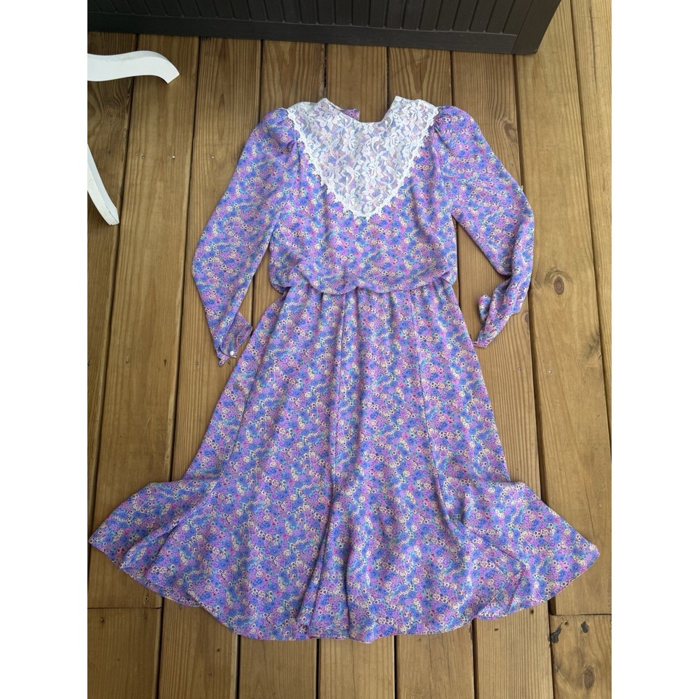Vintage 80s JT Dress Floral Prairie Dress Lace Collar Purple Sz 6 Cinched Waist